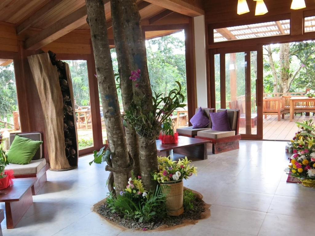 Mayura Hill Resort Senmonorom Buitenkant foto